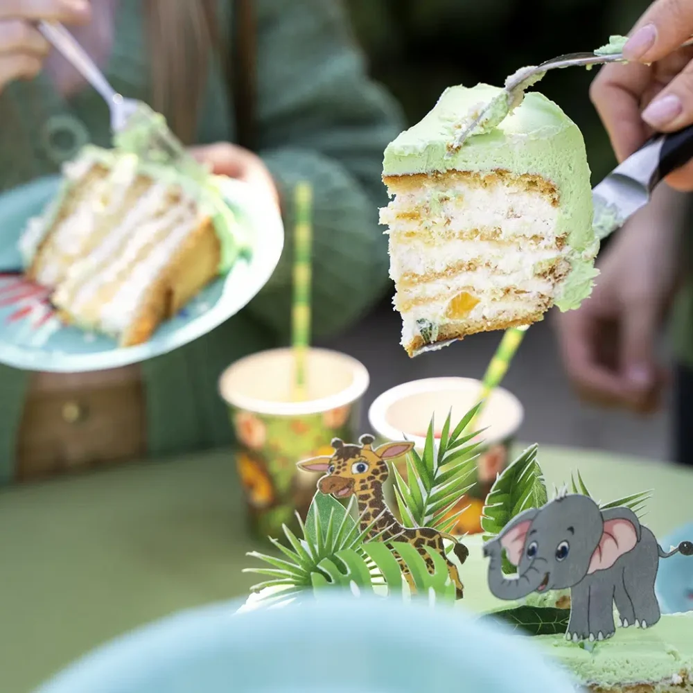 Birthday-Cake-And-Dessert-Catering-LS-1-1.webp