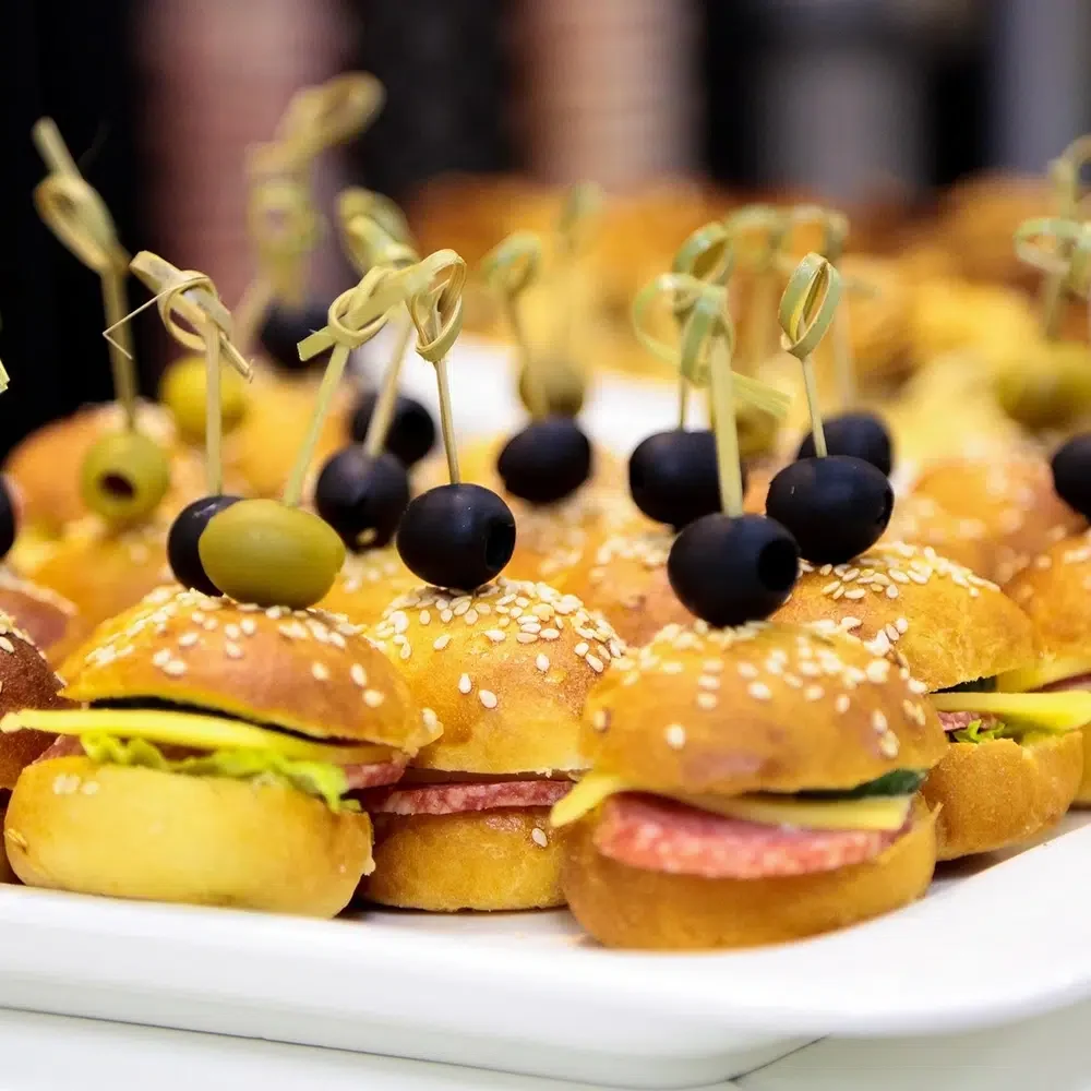 Executive-Lunch-Platters-For-Business-SQ.webp
